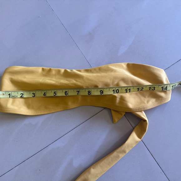 Yellow One-Shoulder Cutout Swimsuit. Size L - Picture 5 of 15